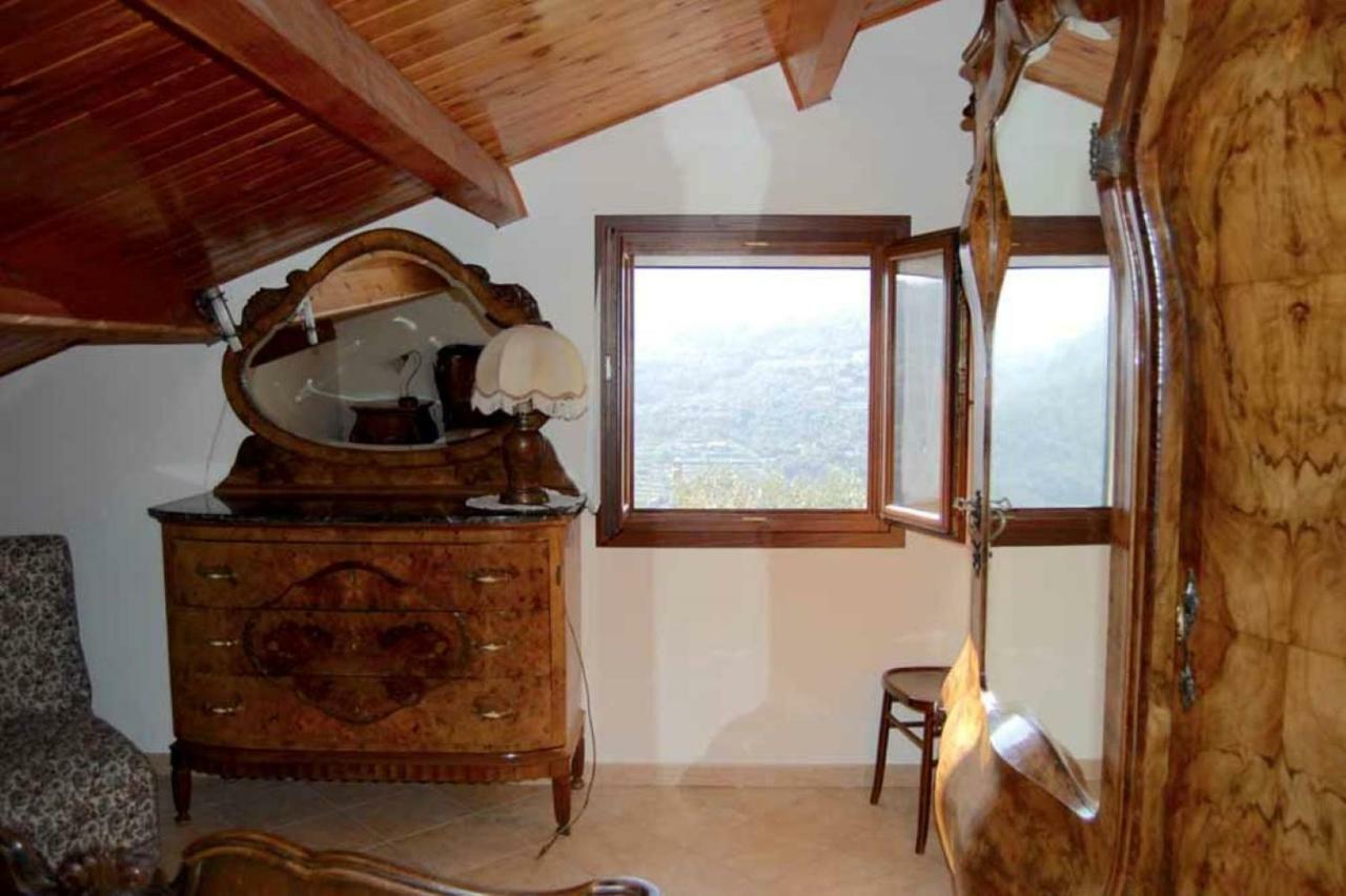 Casa Rolando Villa Dolcedo Buitenkant foto